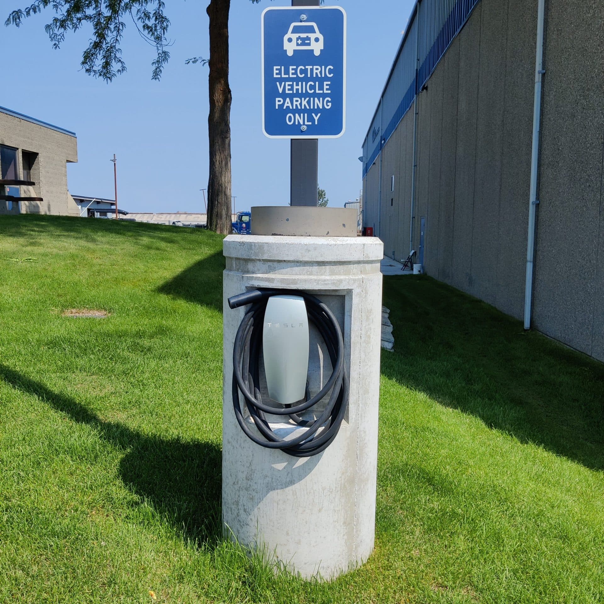 Light Pole Bases Wilbert Precast Inc.